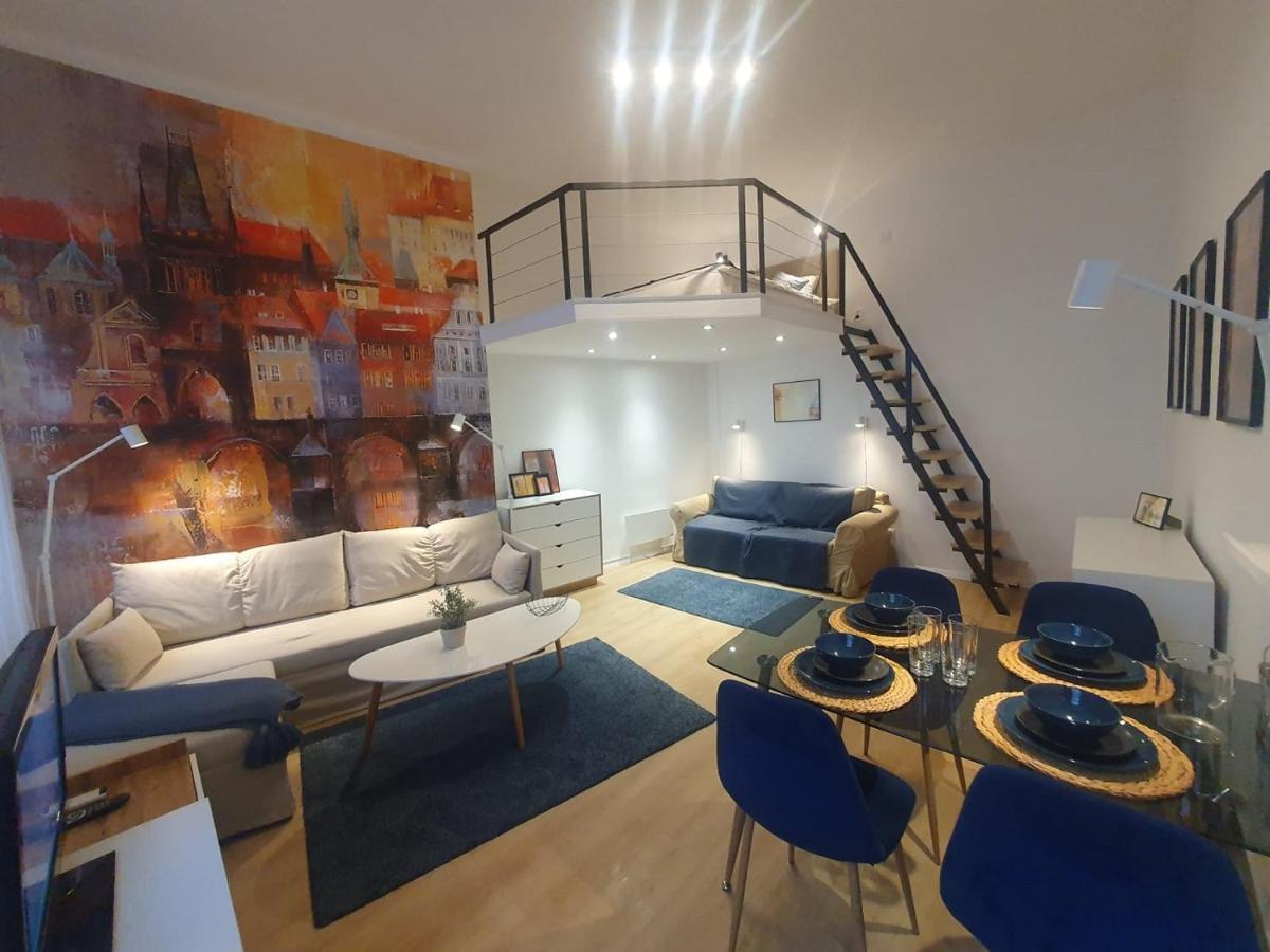 Petofi Apartment With Air Condition ブダペスト エクステリア 写真